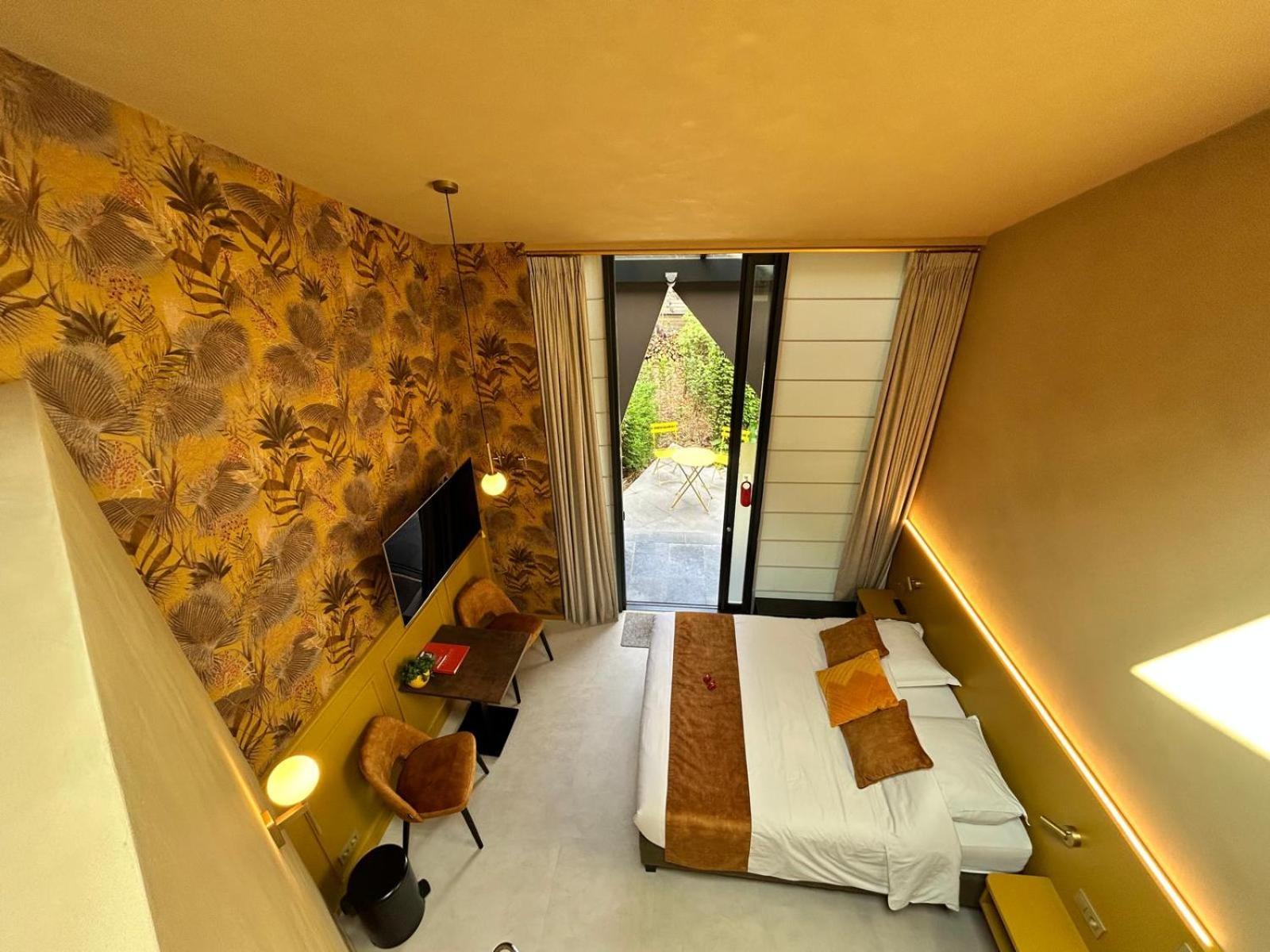 B&B Contrast Μπριζ Εξωτερικό φωτογραφία